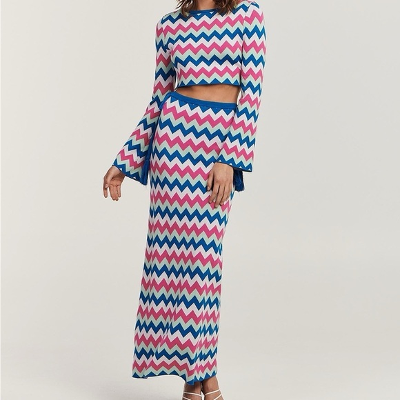 Charlie Holiday NWT Candice Top, Skirt Set Women’s 2, XS Chevron Crop Top - Picture 1 of 14